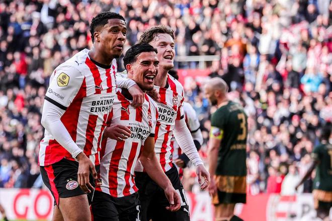 领先第3名21分，PSV成第三支晋级下赛季欧冠正赛的球队