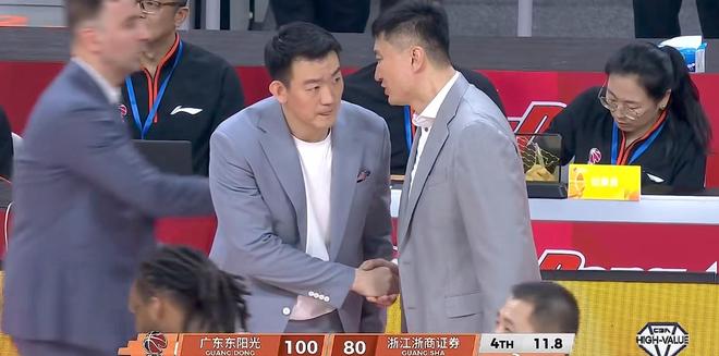 深圳逆天绝杀！山东严重翻车！3-12名一夜大变，广东这下前3稳了