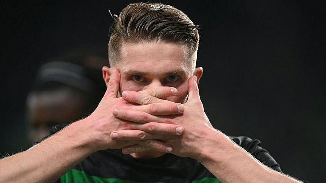 阿森纳97球射手头铁离队,1年后杀回老东家踢欧冠