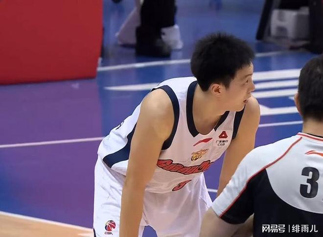 终于来了！广东最强王牌打服杜锋，保底能进总决赛了！