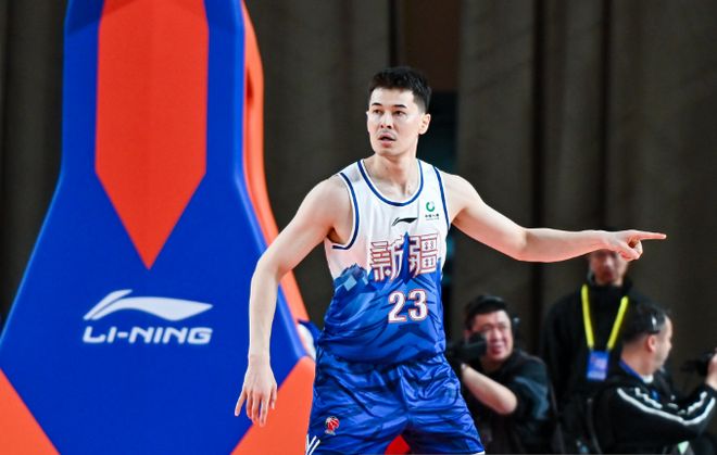 阿不都18+10+9！新疆加时逆转天津结束4连败 齐麟25+7爆发