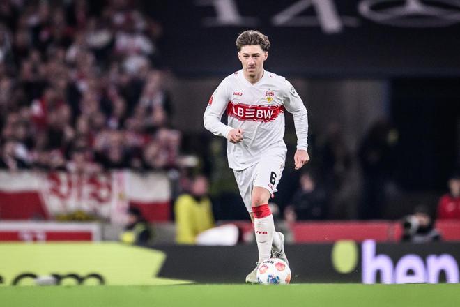 专访斯蒂勒：完美赛季=德甲第三+德国杯冠军+世界杯入场券