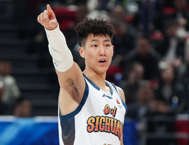 41连败历史最差！四川遭江苏横扫跨季46连败 庞峥麟17分