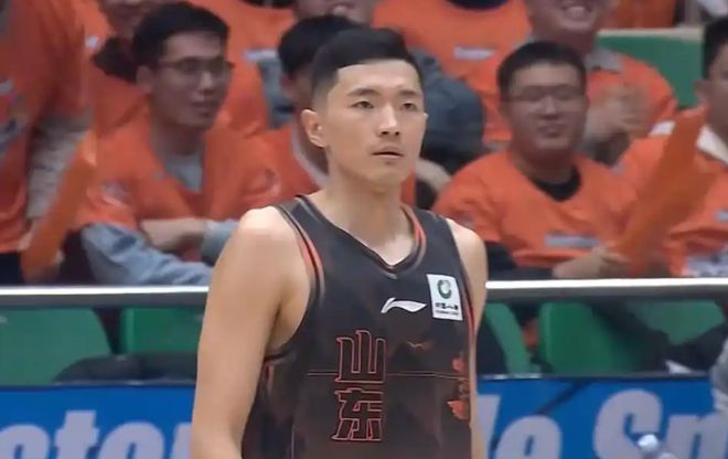山东男篮常规赛总结：高开低走难突破，全方位短板掣肘球队前行！