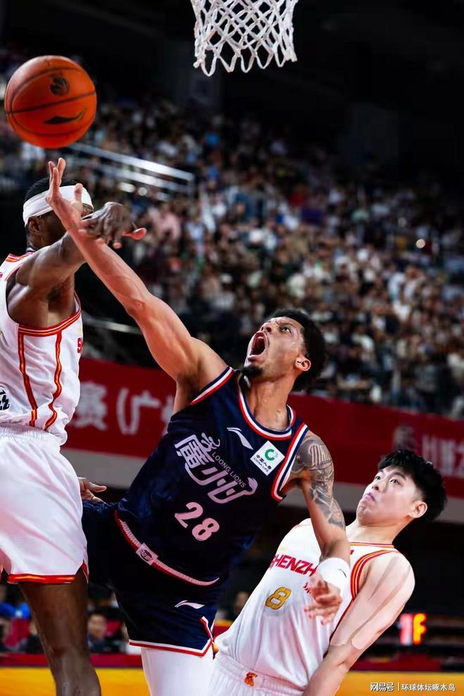 CBA常规赛第42轮：广州朗肽海本主场86比99憾负深圳男篮