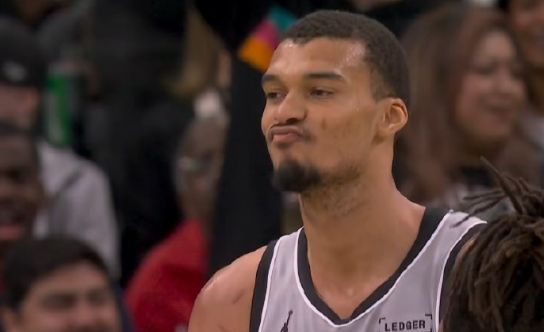 29+23+20+20！湖人侠15胜1负，夯爆了！