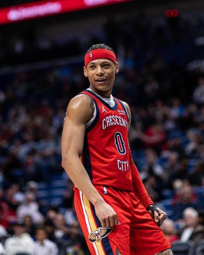 鹈鹕156分+单节50分送爵士10连败 普尔单节22分费尔斯40分创新高