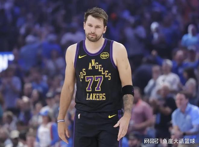 NBA最新排名出炉!湖人遭巨大打击,东部第3狂胜40分,火箭收大礼