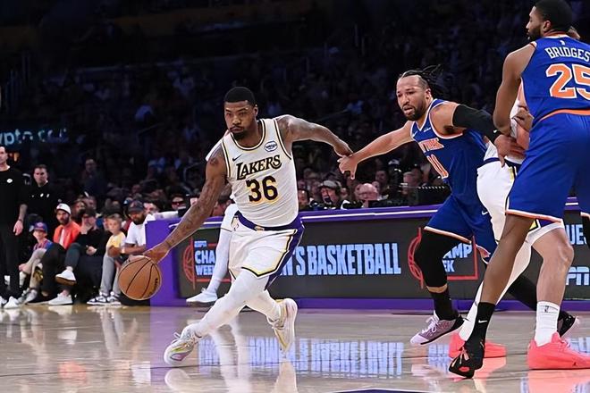 投篮10中1又怎样，湖人后场大闸的正负值竟然是全场最高的+27？