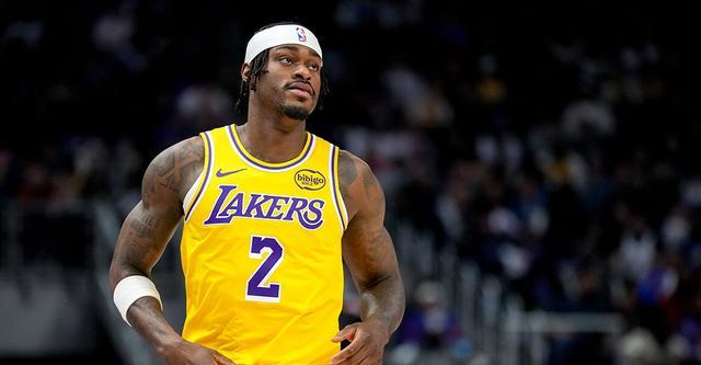 湖人官方:范德比尔特的状态由出战成疑升级为可以出战