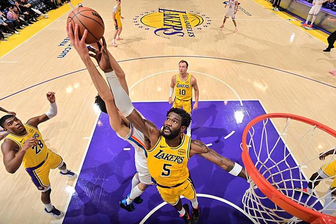 心态又崩了!湖人先发中锋显然已经不想在场上好好打球了?