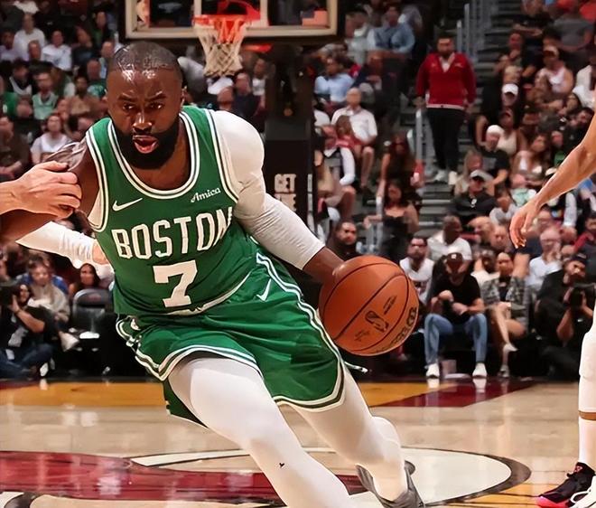 NBA常规赛明天4月10日焦点战！湖人避免四连败，火箭冲击8连胜