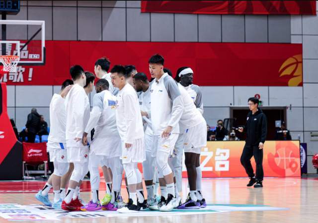 首發(fā)5人加起來154歲！潛力賽又遭吐槽，楊毅：北京首鋼太有潛力了