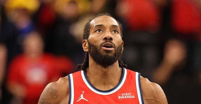 伦纳德：预计能够出战明日的背靠背 对阵独行侠的角逐