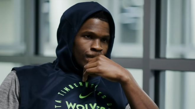 愛德華茲專訪：庫里給我上了寶貴一課 開發(fā)新得分手段是因為雷霆