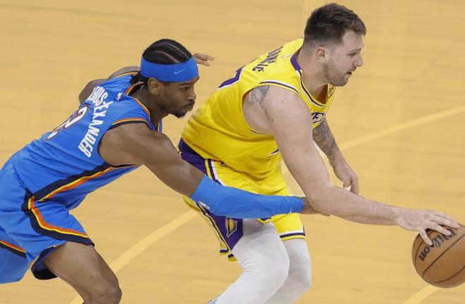 场均33分13板！NBA历史首人！最有统治力的球星，MVP悬念不大了