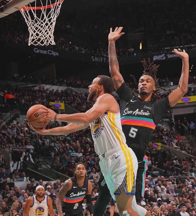 13年了！库里正式离开！