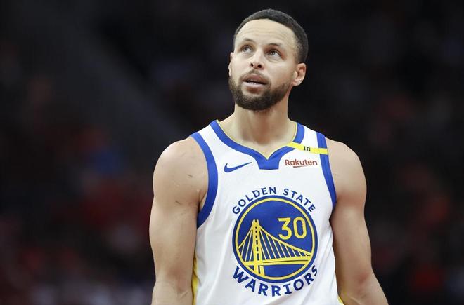 超越乔丹，库里历史第1！狂胜45分篮网创纪录，追平32年队史纪录