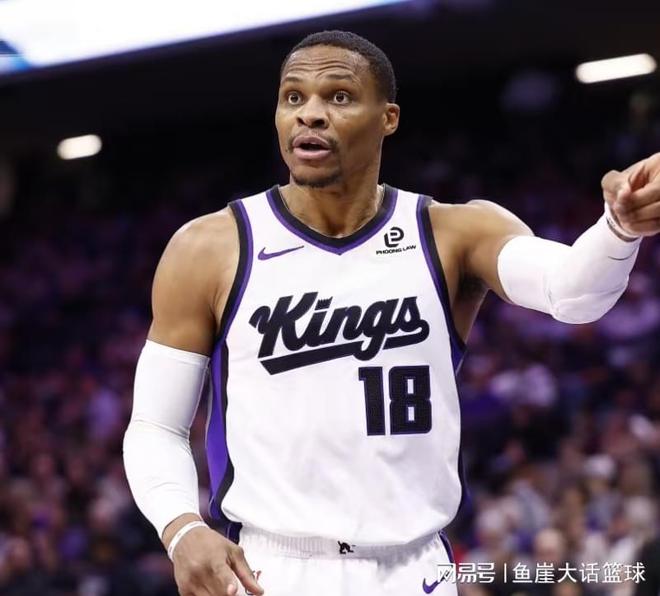 国王完败！威少8+7+10拉文伤退，戈贝尔引猜疑，湖人旧将17+3尽力