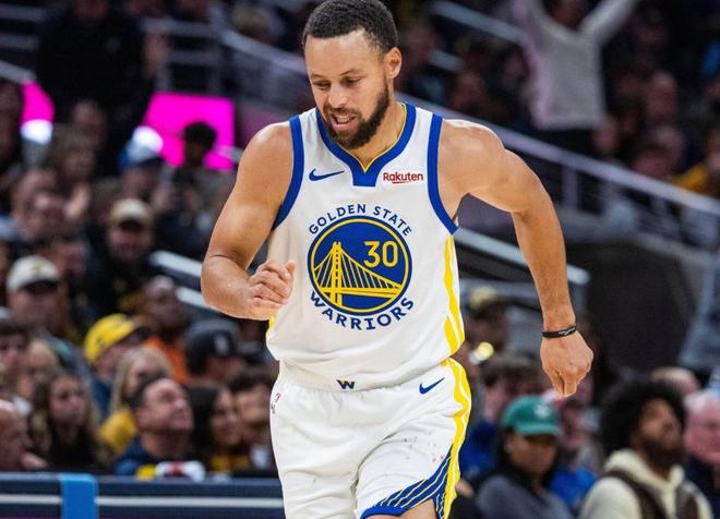 庫(kù)里真的老了？?jī)蓤?chǎng)比賽送出10個(gè)失誤，今天正負(fù)值-21！