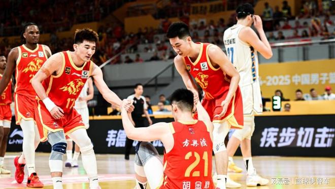 CBA总决赛最惨烈一战！广厦北京杀红眼：全场联手送59犯70罚