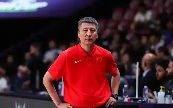 男篮世预赛，王俊杰、余嘉豪退出，周琦、赵继伟重回国家队