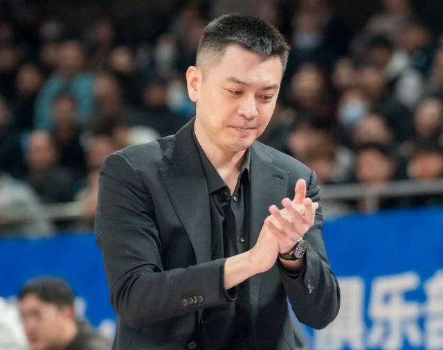 CBA最新消息！曝遼寧男籃裁掉布朗，徐昕迎來爆發(fā)