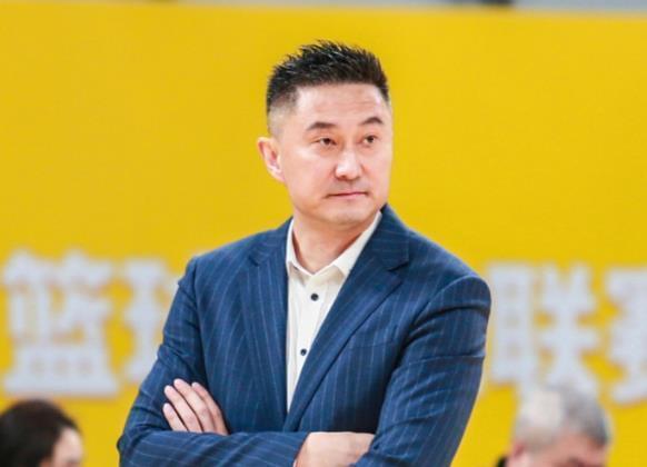 新賽季廣東首戰(zhàn)對陣同曦，杜鋒帶3外援出戰(zhàn)，避免連敗