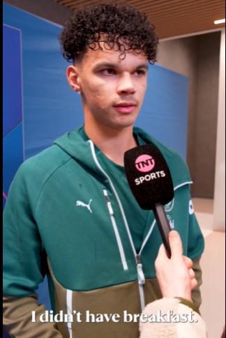 歐冠賽前有沒有吃什么特別的早餐？奧賴利：我沒吃早餐