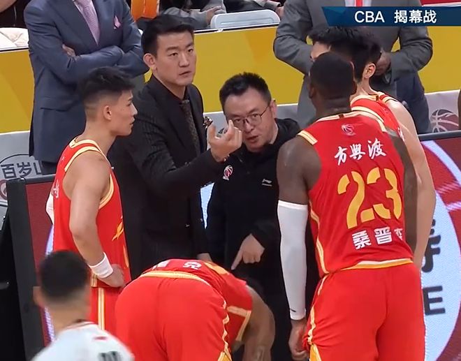 轰10分10板！王博变“废”为宝，收获了广厦队赢球的奇兵