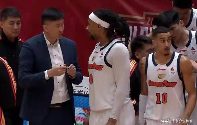 CBA最新排名更新，廣東隊4連勝卻收壞消息，遼寧隊要爭第一