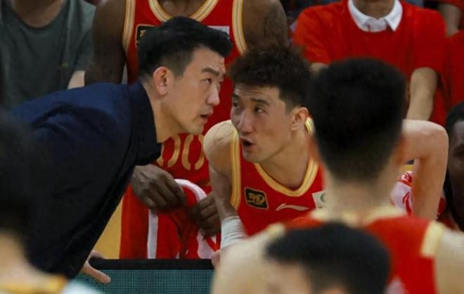 下午2点！CBA做出重要决定，总决赛裁判出炉，许钟豪想兑子没门了