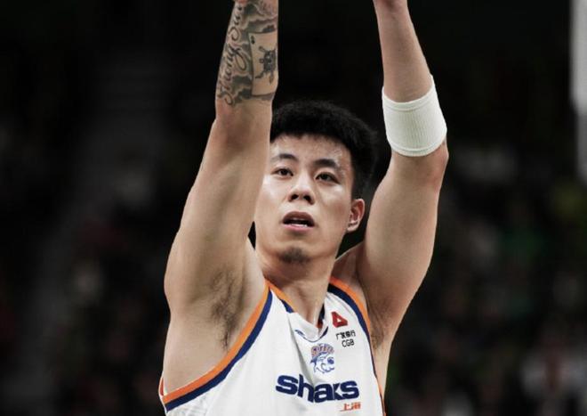 张镇麟：很高兴跨年夜与大家重聚，希望辽宁球迷能给球队些耐心