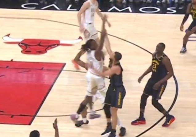 向“击掌防守”说再见 NBA新规为射手撑起保护伞