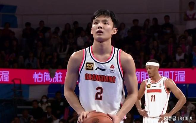 大鱼来了！“加强版马尚”将加盟广东队，朱芳雨为他放弃萨姆纳？
