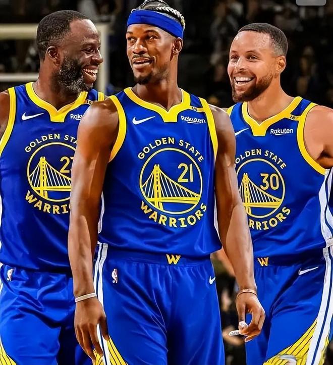 一人防住一支球隊！勇士休賽期“0操作”背后：老將們最后的豪賭