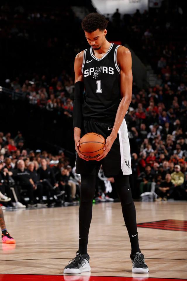 一場季后賽沒打，就是聯盟前五了？