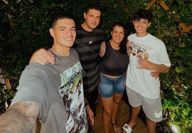 NBA唯一巴西人，增重20KG頂內(nèi)線