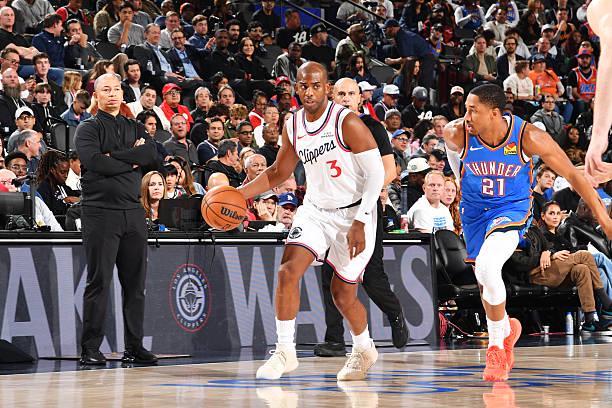 完全就是負(fù)面影響！快船讓保羅繼續(xù)留在場(chǎng)上簡(jiǎn)直就是給對(duì)手送分？