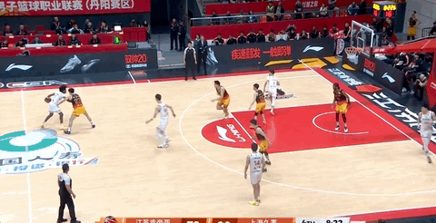 26歲廣西球王，在質(zhì)疑聲中成為本土得分王