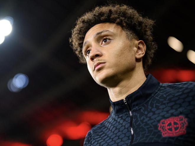 勒沃库森官方：本-萨吉尔在非洲杯上脚踝受伤，将伤缺数周