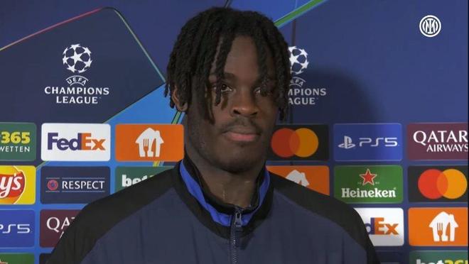 比塞克：客场赢多特并不容易，这场胜利能提升我们的自信心