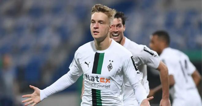 DO：达成协议，诺丁汉森林将签下门兴左后卫卢卡-内茨