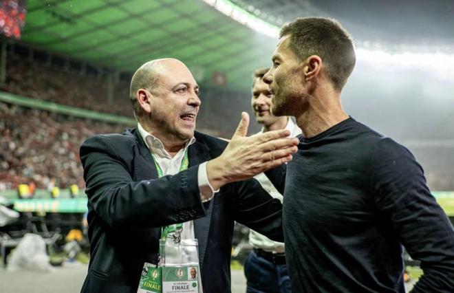 卡罗：阿隆索肯定不会回药厂；他清楚自己在皇马的处境有多难