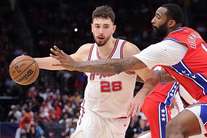 面对76人打出灾难级表现!火箭内线支柱的状态也太不稳定了吧? 面对76人打出灾难级表现!火箭内线支柱的状态也太不稳定了吧?