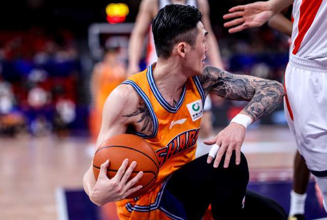 越老越妖!三旬老将砍26+6化身板凳奇兵,你是争冠不可或缺的拼图 越老越妖!三旬老将砍26+6化身板凳奇兵,你是争冠不可或缺的拼图