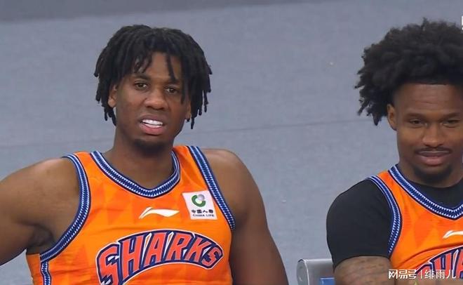 双大外援才是版本答案!上海狂虐山西夺杯赛冠军,广东队惨遭打脸 双大外援才是版本答案!上海狂虐山西夺杯赛冠军,广东队惨遭打脸