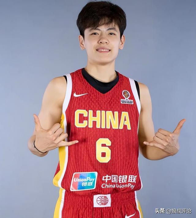 接棒姐姐杨力维担任队长!曝杨舒予成新一届中国女篮队长 接棒姐姐杨力维担任队长!曝杨舒予成新一届中国女篮队长