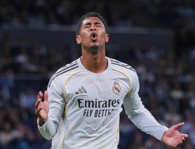 马卡:皇马想逆转拜仁只是一种信念支撑,事实是绝无此种可能 马卡:皇马想逆转拜仁只是一种信念支撑,事实是绝无此种可能