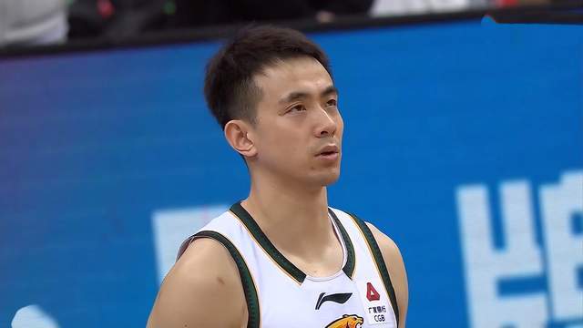 莱迪绝平球2罚不中,辽宁男篮双加时惜败 鄢手骐0分 赵继伟手软了 莱迪绝平球2罚不中,辽宁男篮双加时惜败 鄢手骐0分 赵继伟手软了